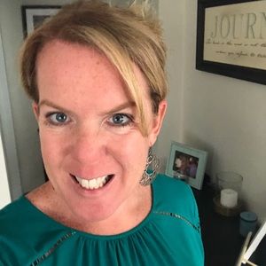 Meet your Posher, Liz